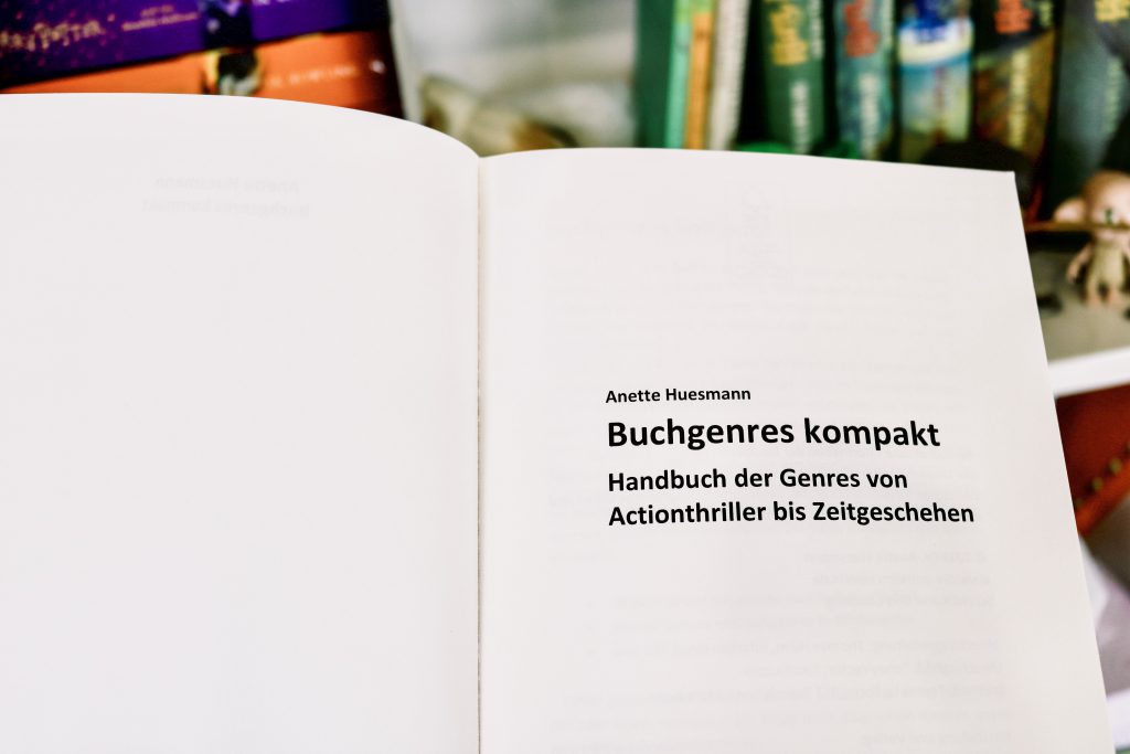 Buchgenres kompakt Titelblatt